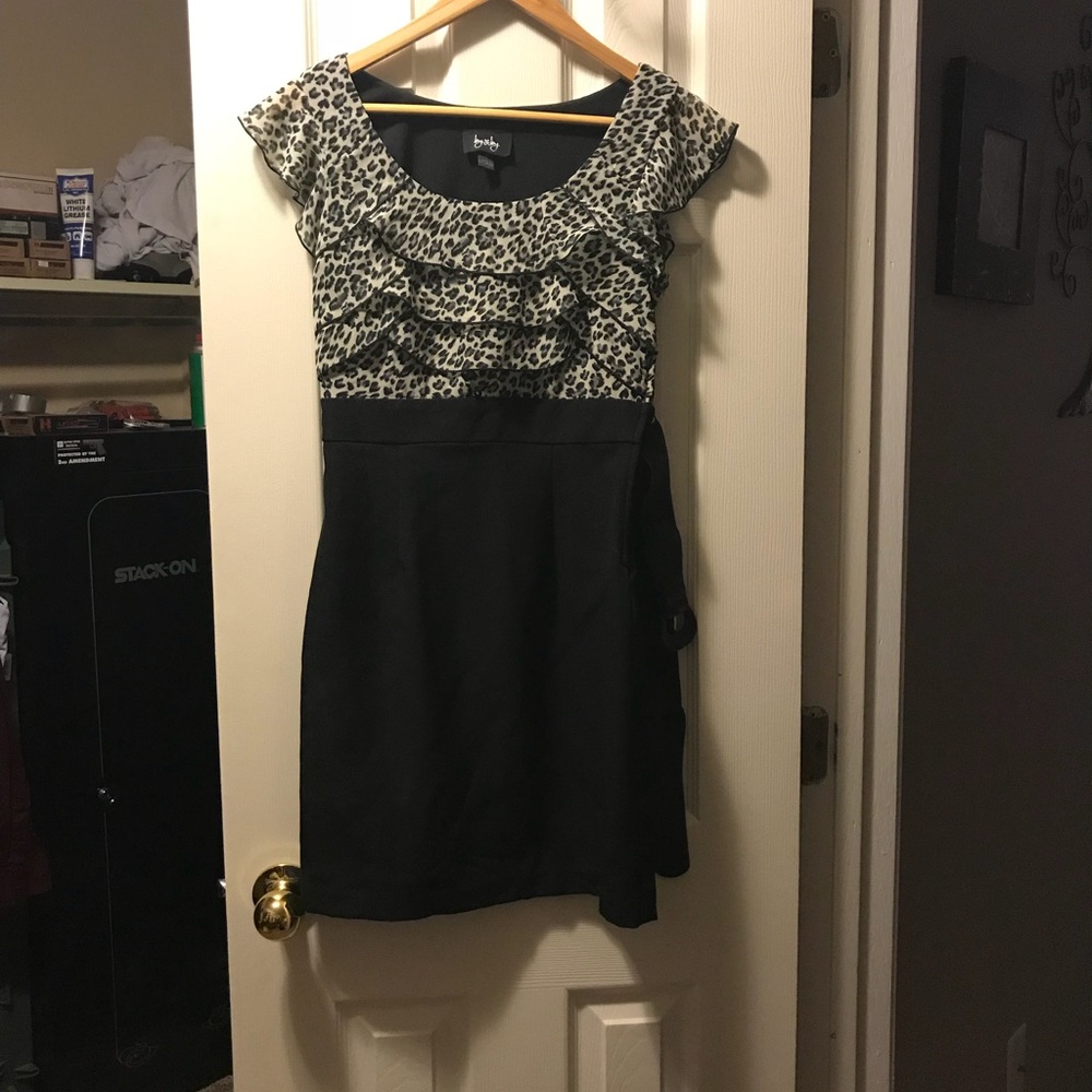 Black/leopard print fitted dress